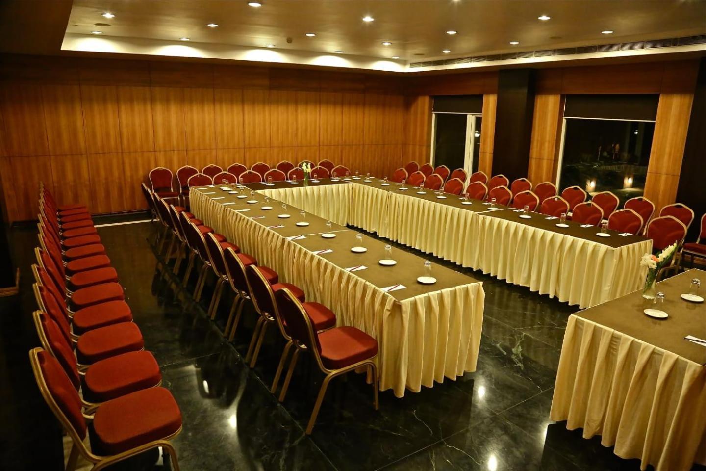 La Franklin Hotel Bhubaneswar Eksteriør billede