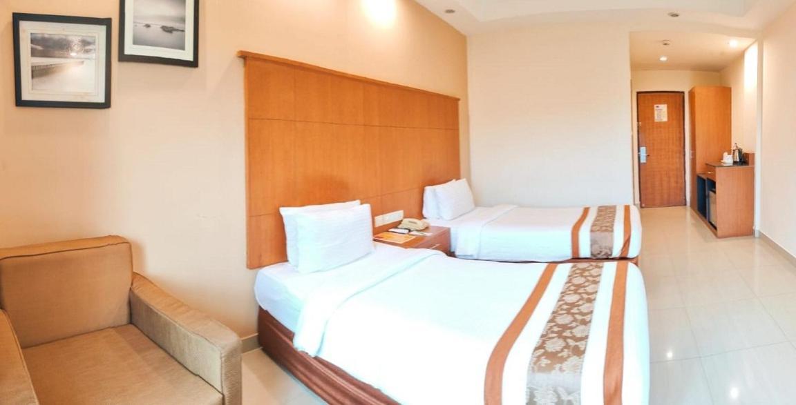 La Franklin Hotel Bhubaneswar Eksteriør billede